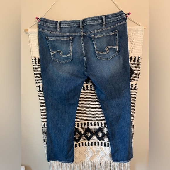 Silver Jeans - Picture 4 of 4